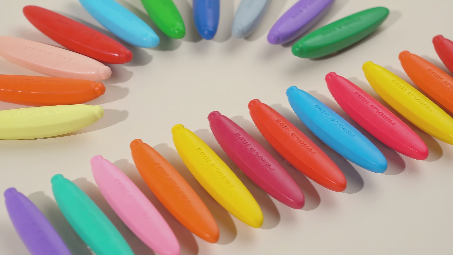 Banana Crayons Beeswax, Mess-Free and Easy Grip in 12 or 24